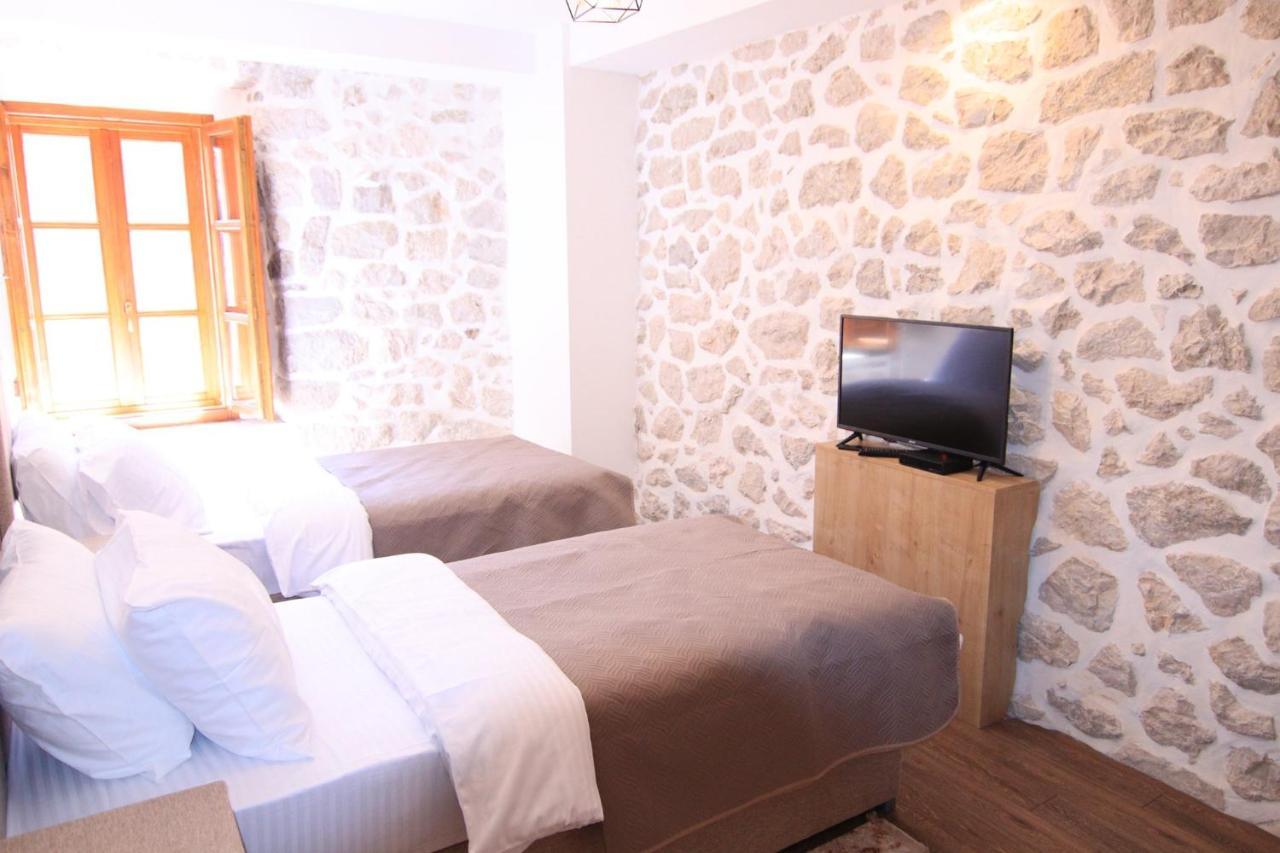 Apartmani Fantasia Cetinje Extérieur photo
