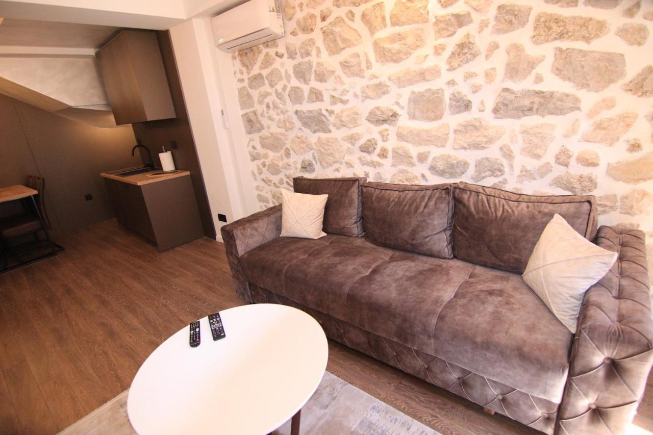 Apartmani Fantasia Cetinje Extérieur photo