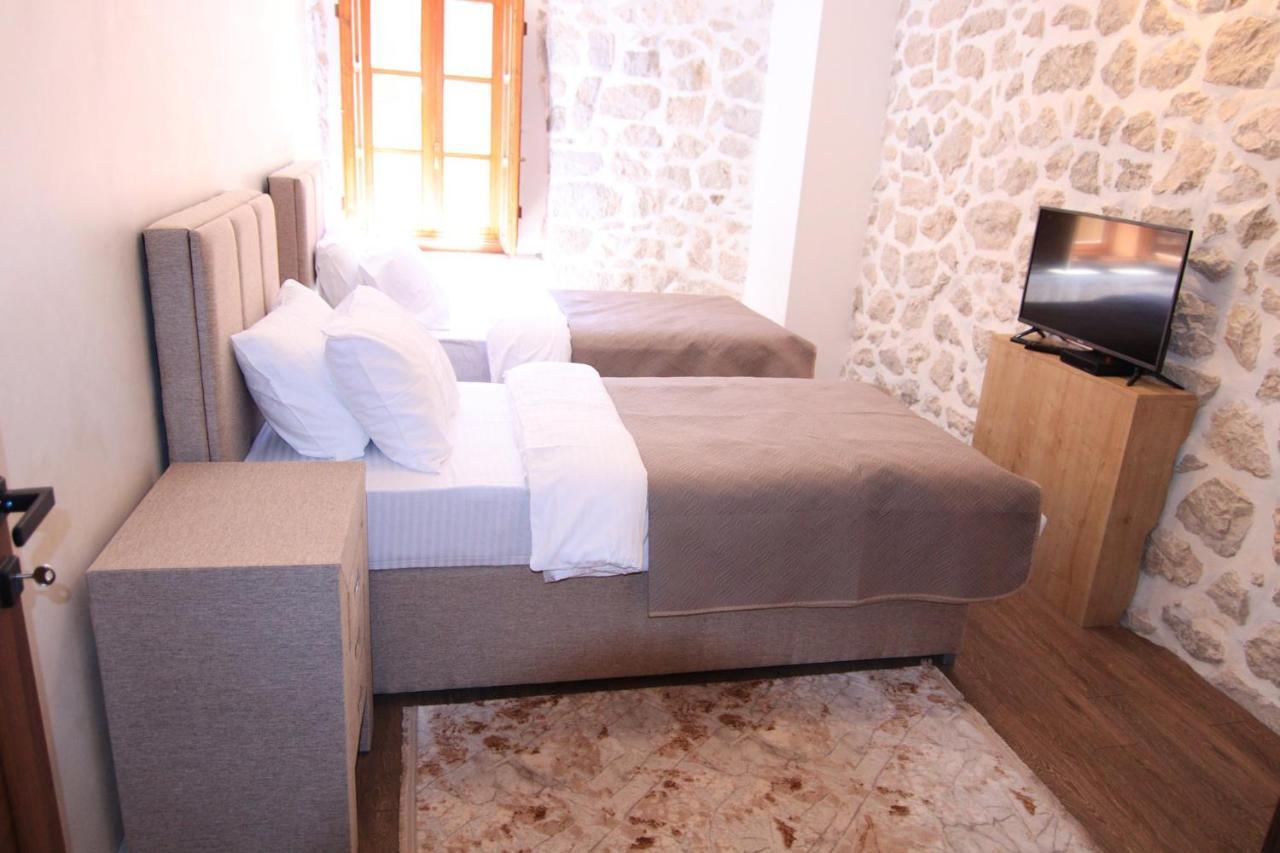 Apartmani Fantasia Cetinje Extérieur photo