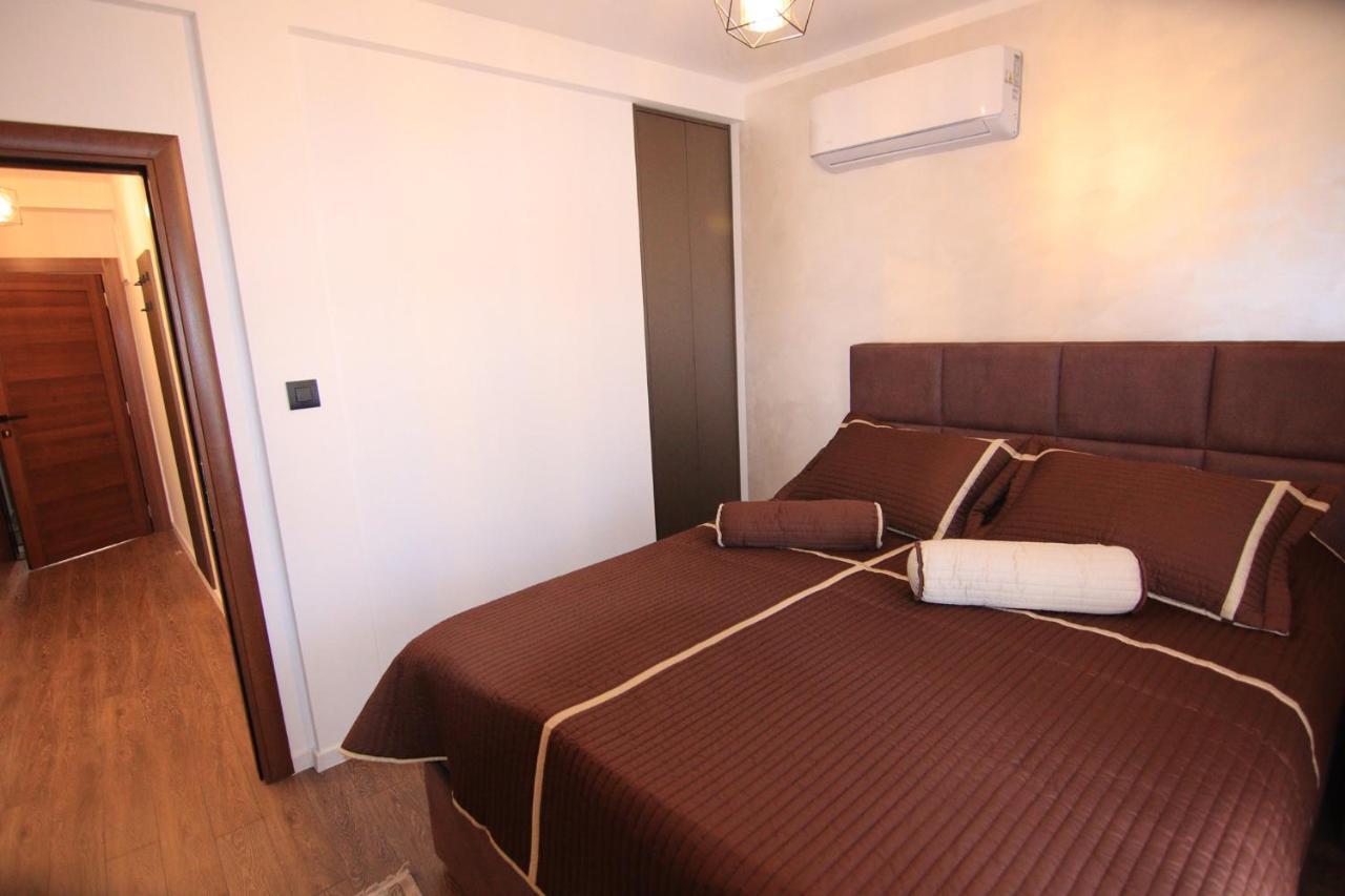 Apartmani Fantasia Cetinje Extérieur photo