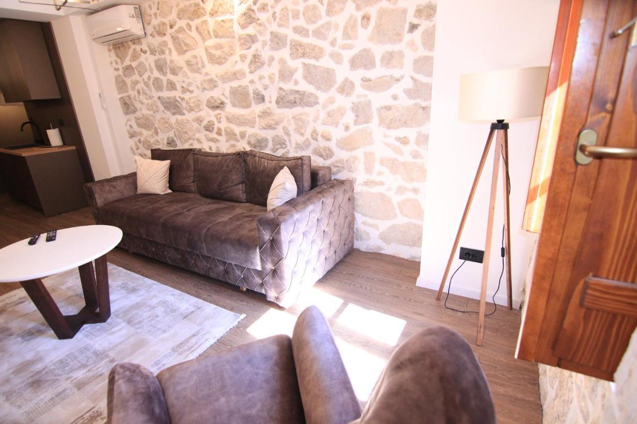 Apartmani Fantasia Cetinje Extérieur photo