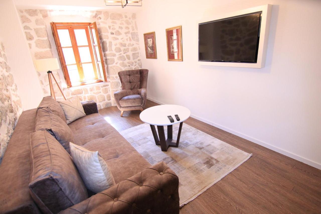 Apartmani Fantasia Cetinje Extérieur photo