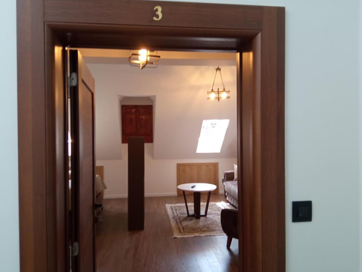 Apartmani Fantasia Cetinje Extérieur photo